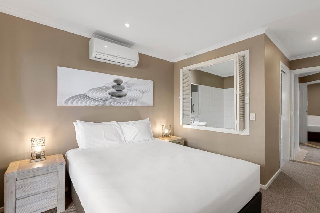 Photo of Bedroom in Sapphire Beach