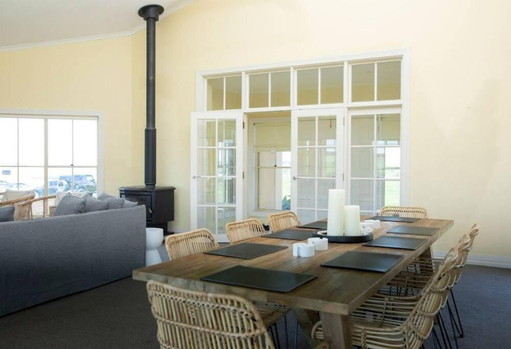 Photo of Livingroom in Willow Vale