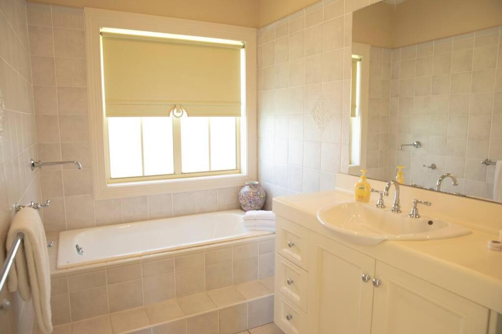 Photo of Bathroom in Willow Vale