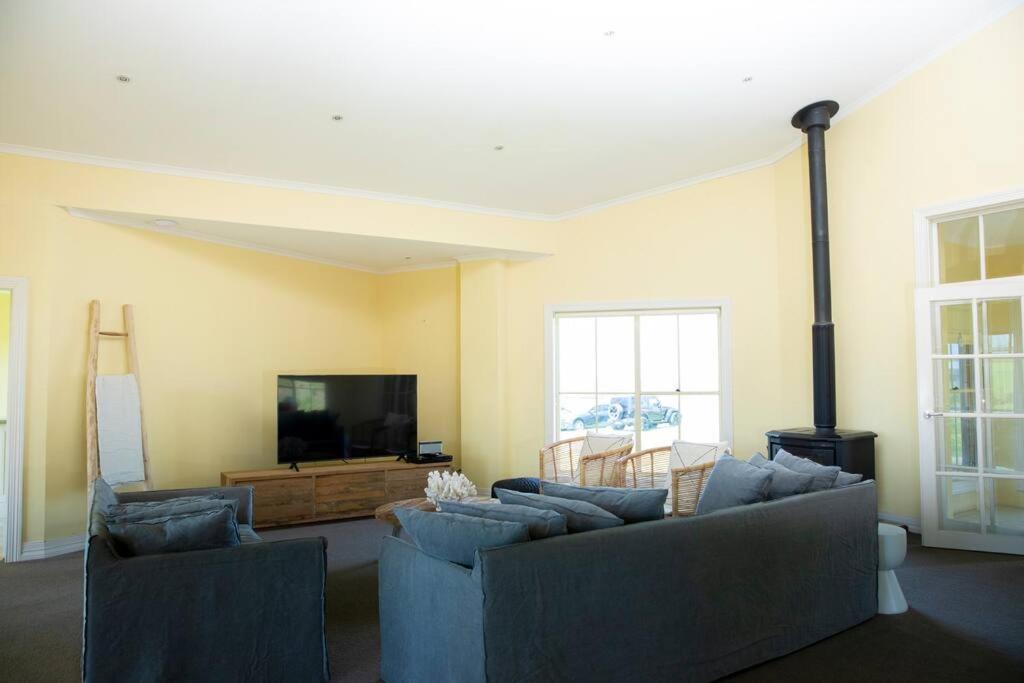 Photo of Livingroom in Willow Vale