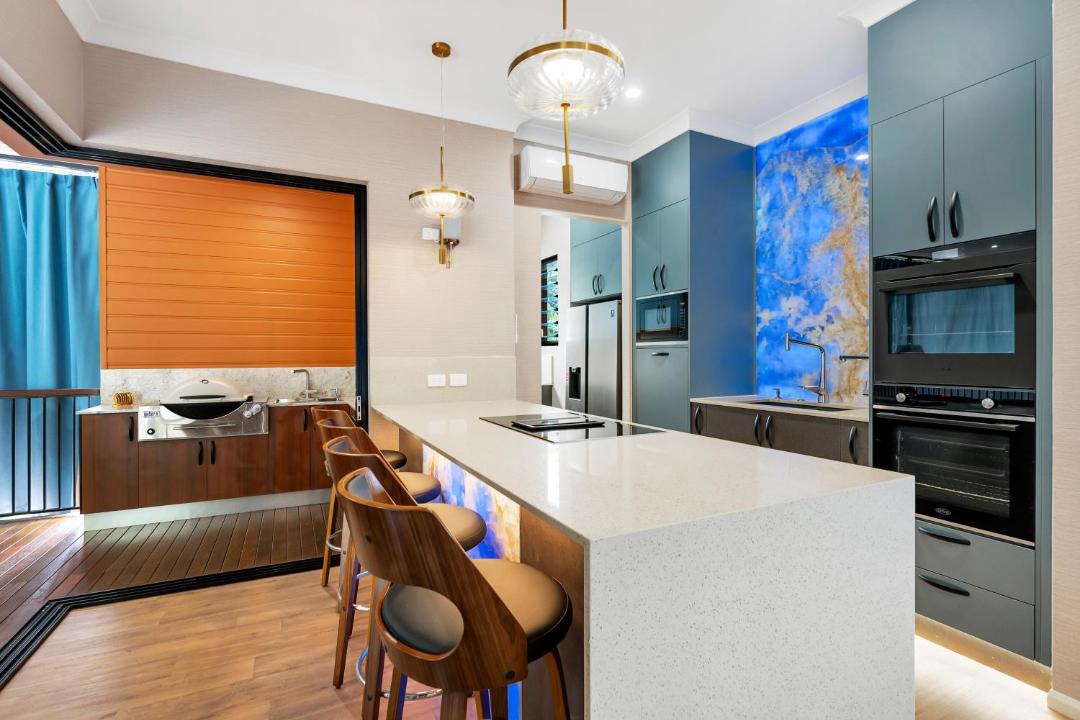 Photo of Livingroom in Bayview Heights