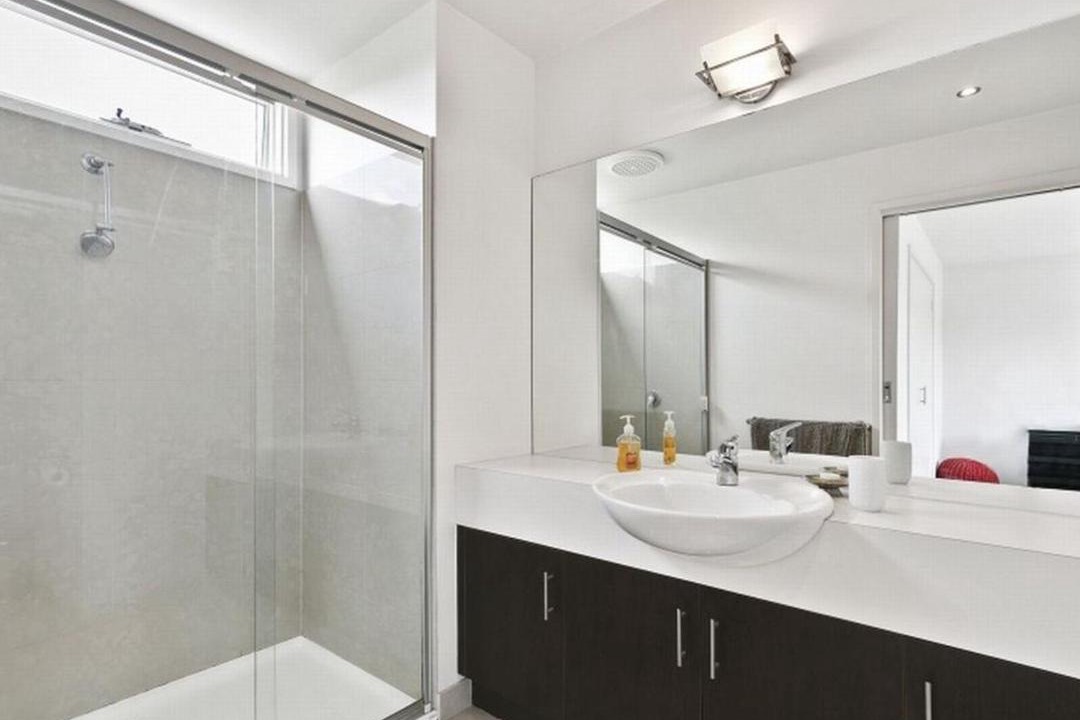 Photo of Bathroom in Torquay