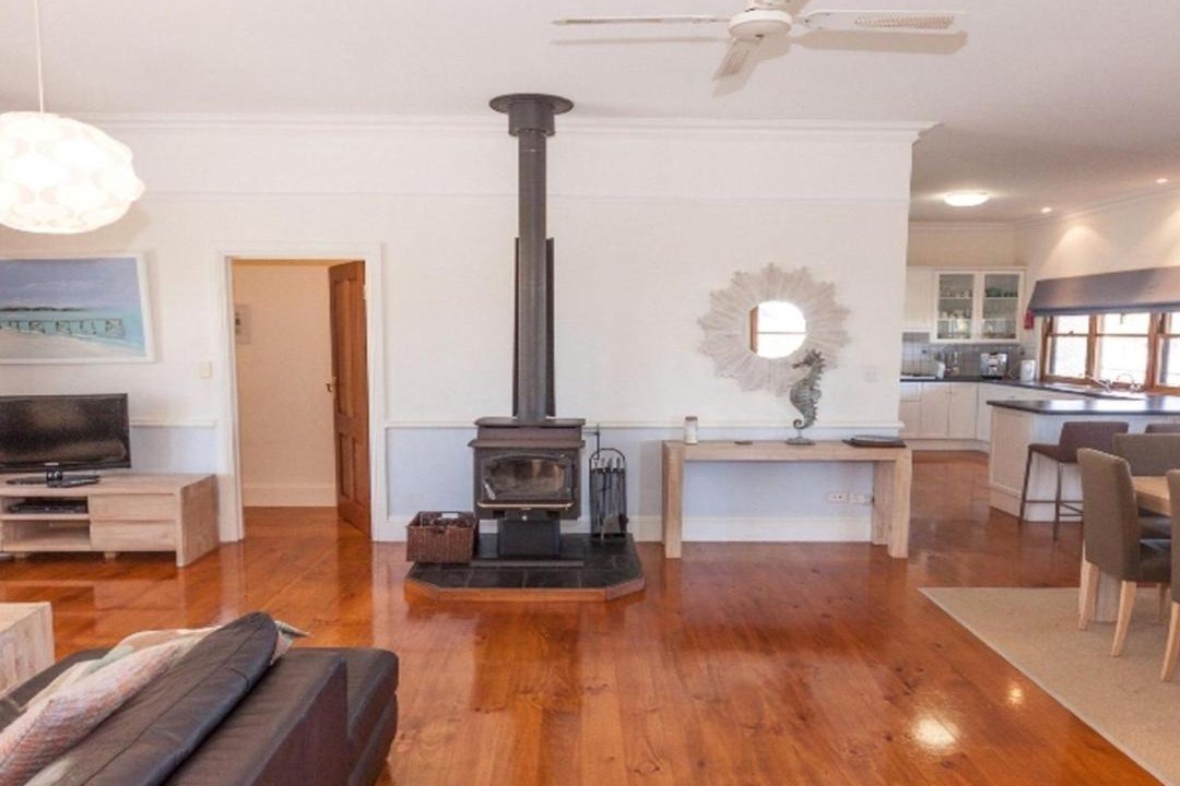 Photo of Livingroom in Normanville