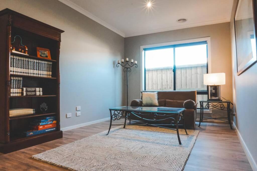 Photo of Livingroom in Curlewis