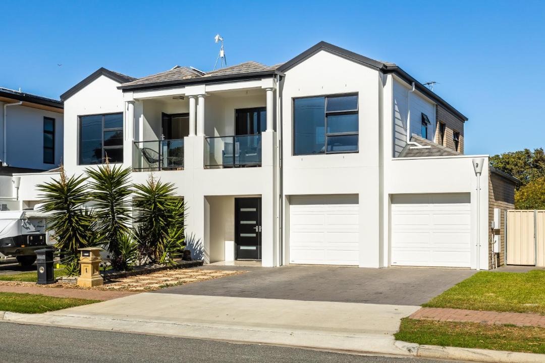 Photo of Others in Henley Beach South