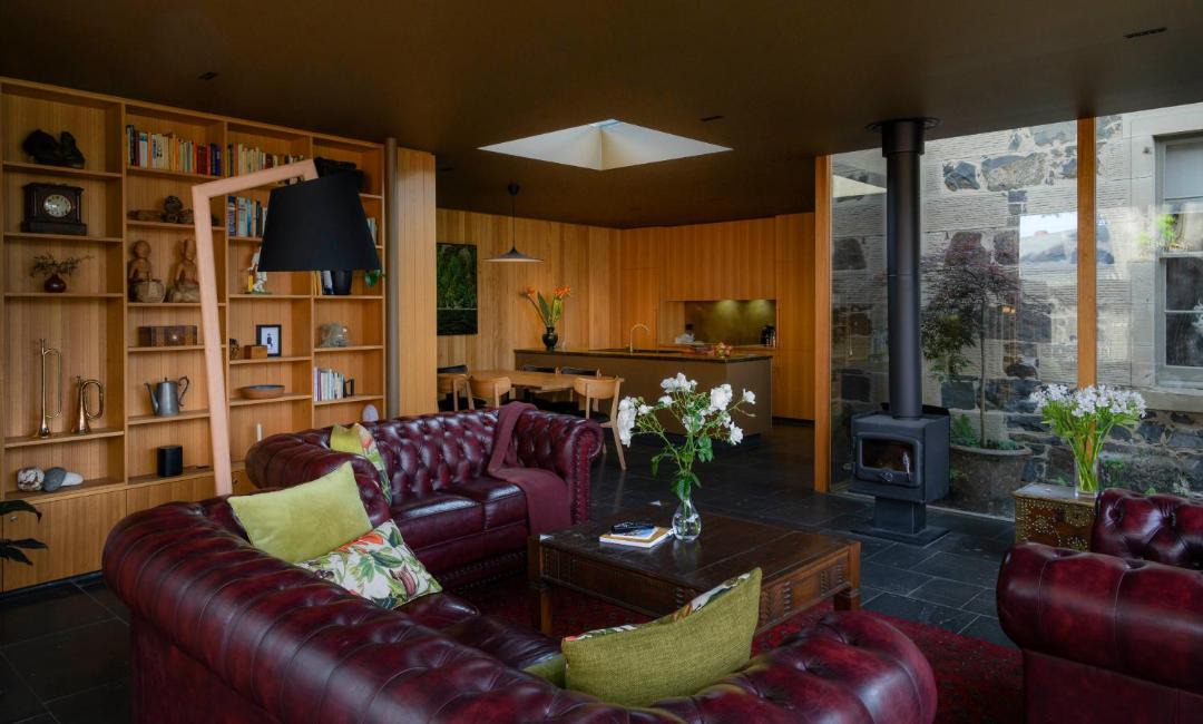 Photo of Livingroom in Battery Point