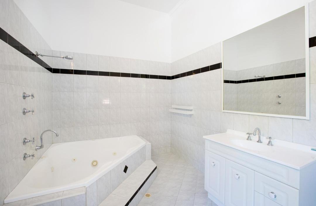 Photo of Bathroom in Nedlands