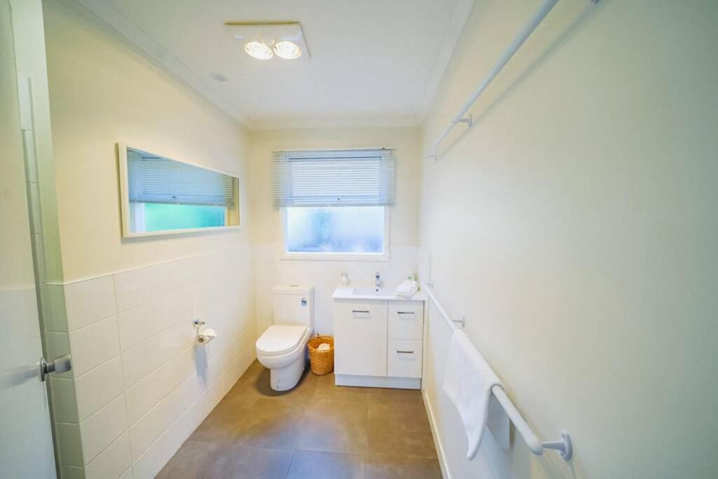 Photo of Bathroom in Apollo Bay