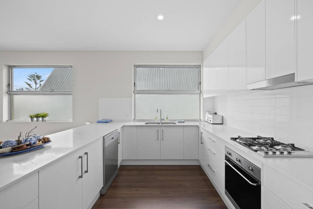 Photo of Kitchen in Port Noarlunga South