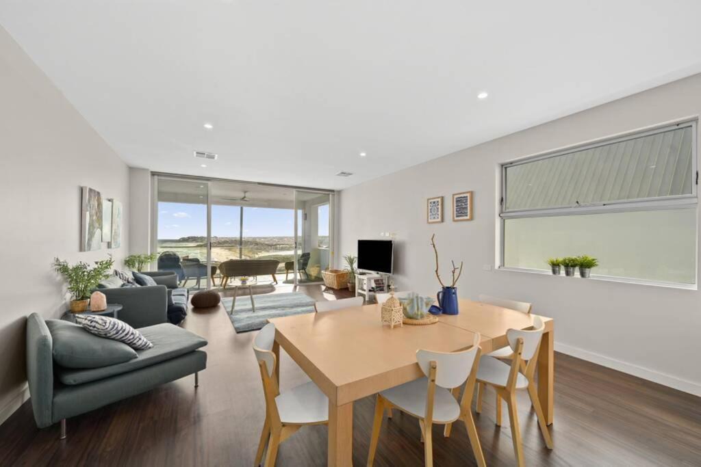 Photo of Livingroom in Port Noarlunga South