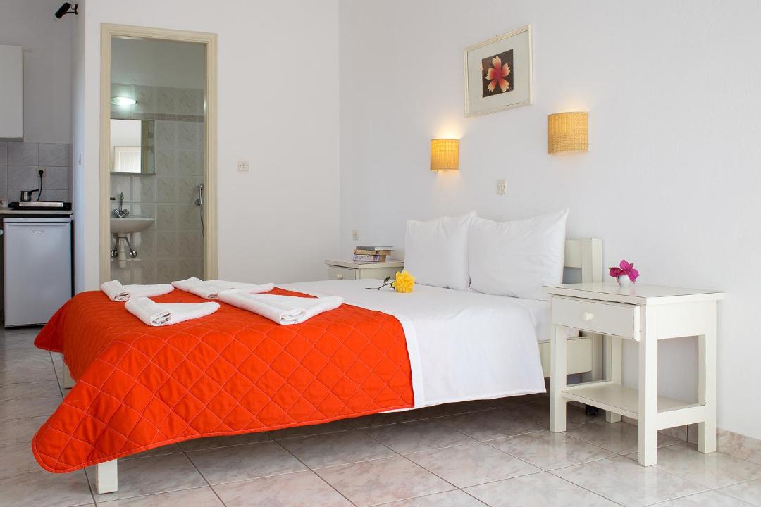 Photo of Others in Parasporos