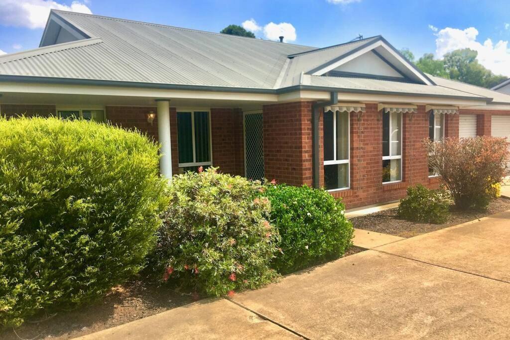 Photo of Buildings in East Wagga Wagga