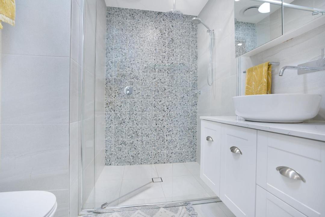Photo of Bathroom in Lake Illawarra
