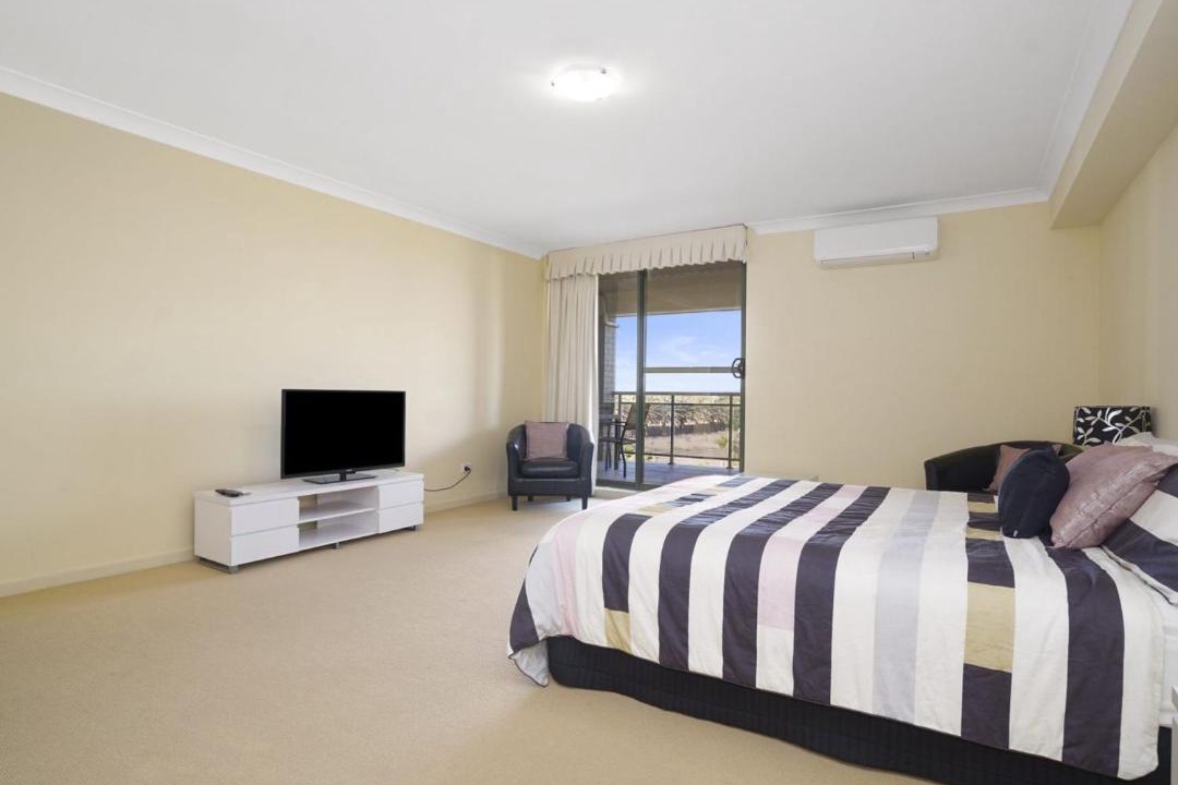 Photo of Bedroom in The Entrance North