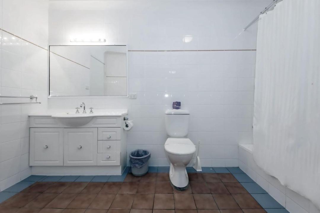Photo of Bathroom in Salamander Bay