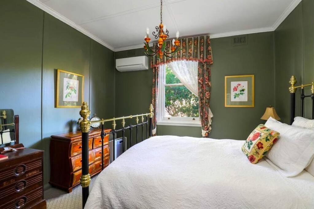Photo of Bedroom in Leura