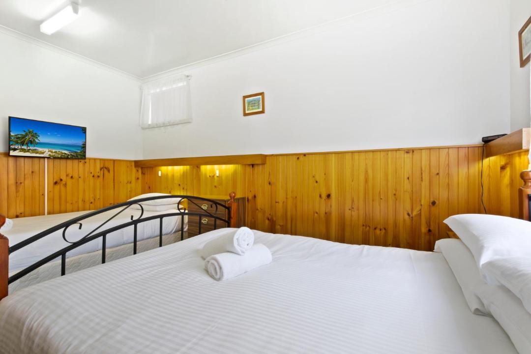 Photo of Bedroom in Lakes Entrance