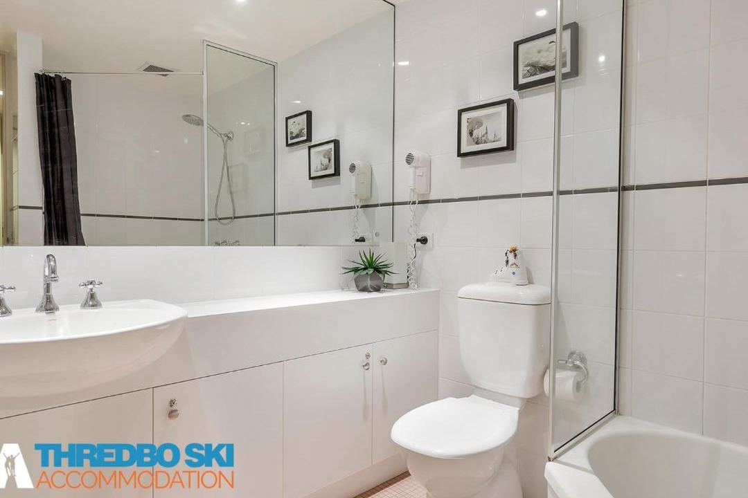 Photo of Bathroom in Thredbo