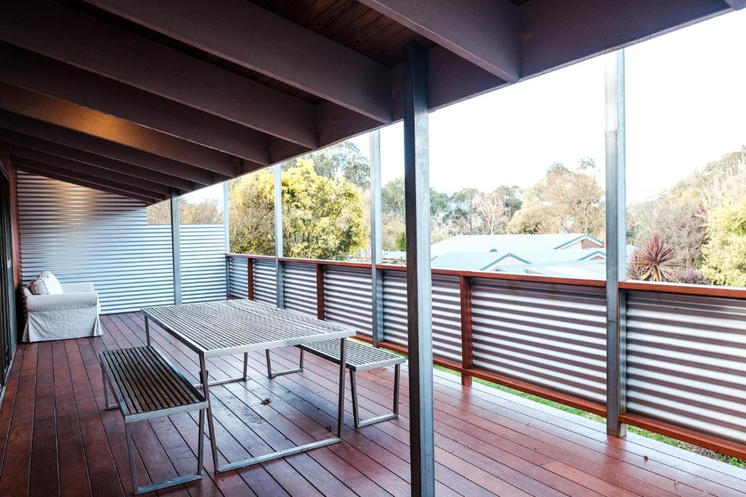 Photo of Patio Balcony in Tawonga South