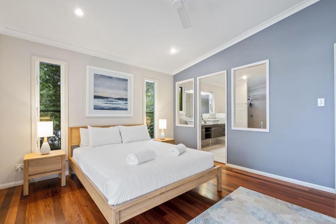 Photo of Bedroom in Point Lookout