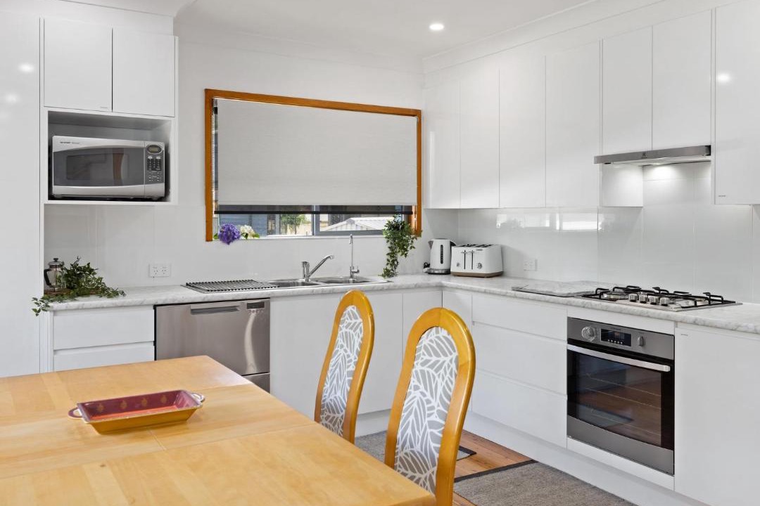 Photo of Kitchen in Basin View