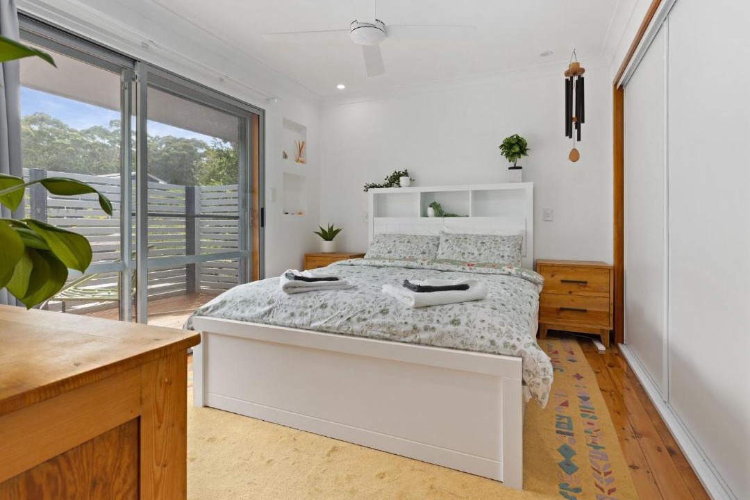 Photo of Bedroom in Basin View
