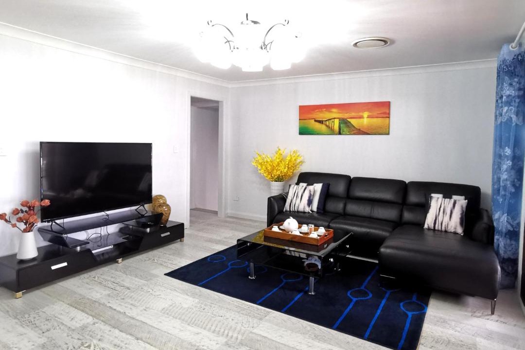 Photo of Livingroom in Chain Valley Bay