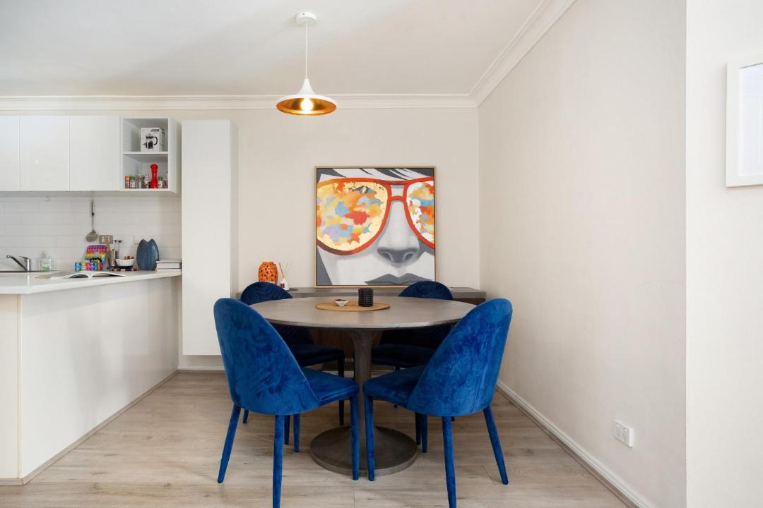 Photo of Livingroom in Newtown