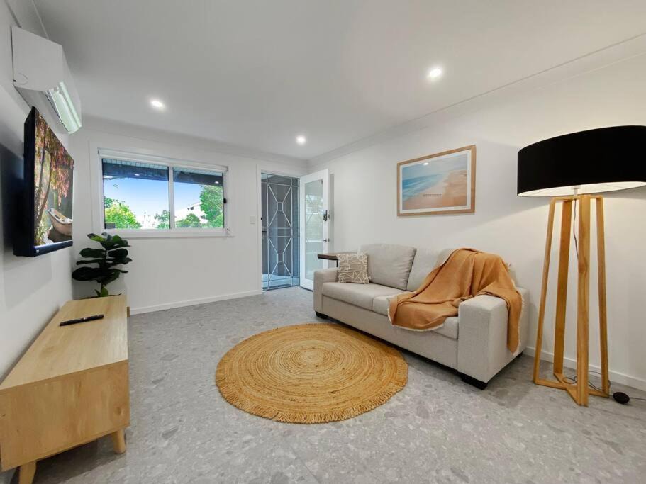 Photo of Livingroom in Shoal Bay
