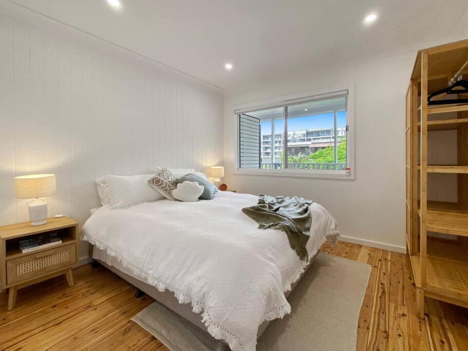 Photo of Bedroom in Shoal Bay