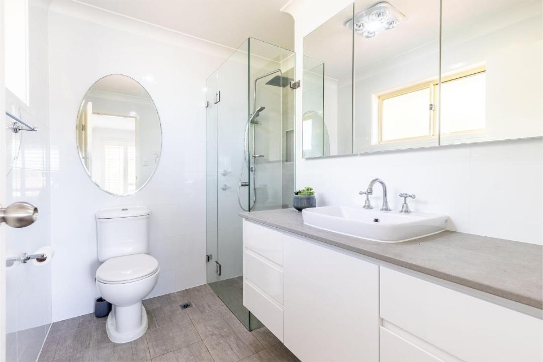 Photo of Bathroom in Salamander Bay