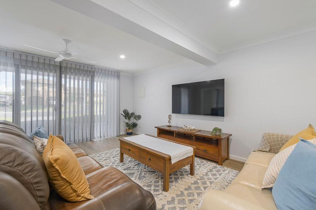 Photo of Livingroom in North Haven