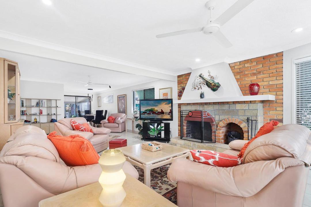 Photo of Livingroom in Burleigh Waters
