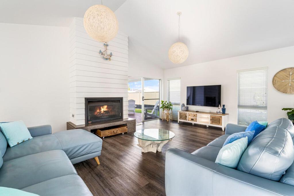 Photo of Livingroom in Dunsborough