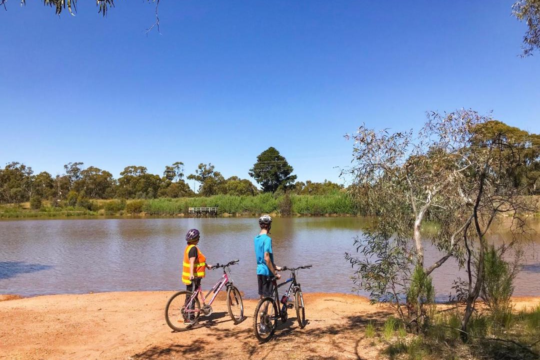 Photo of Others in Wedderburn
