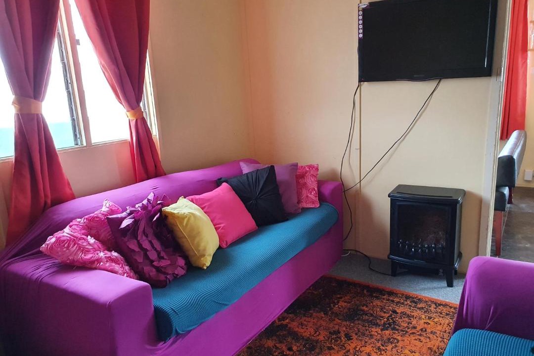 Photo of Livingroom in Mount Morgan