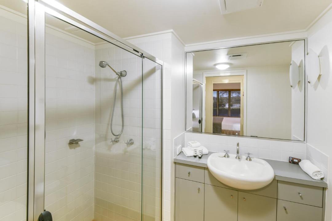 Photo of Bathroom in Twin Waters