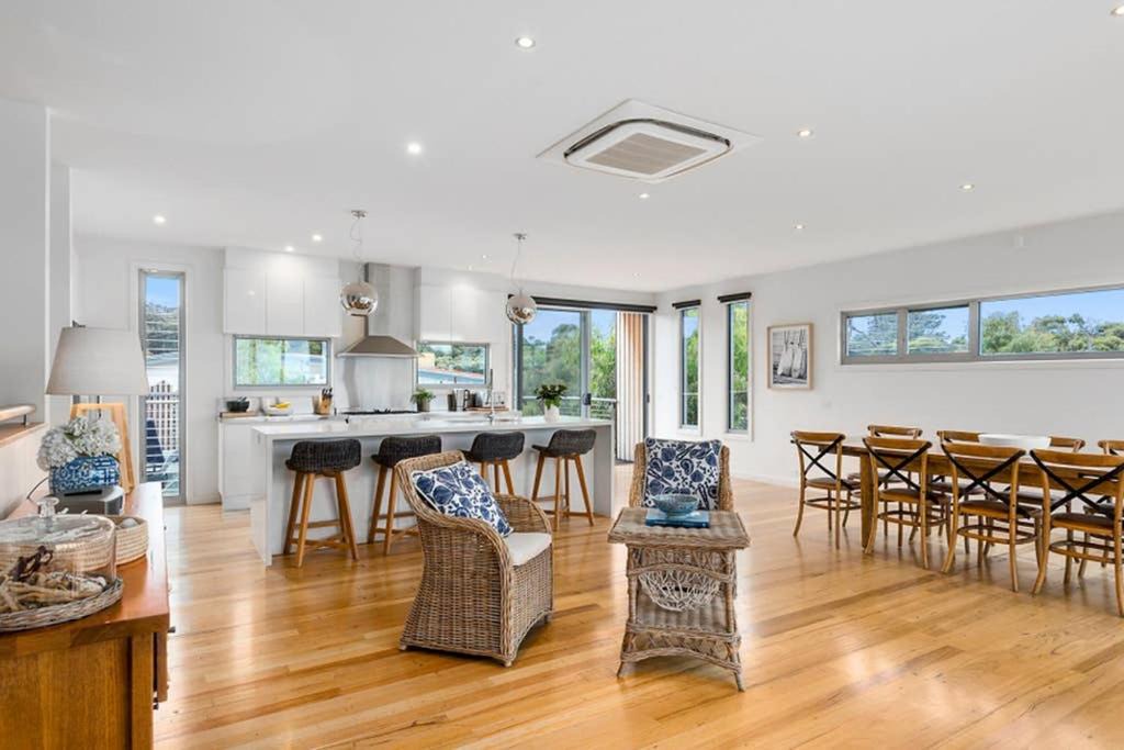 Photo of Livingroom in Aireys Inlet