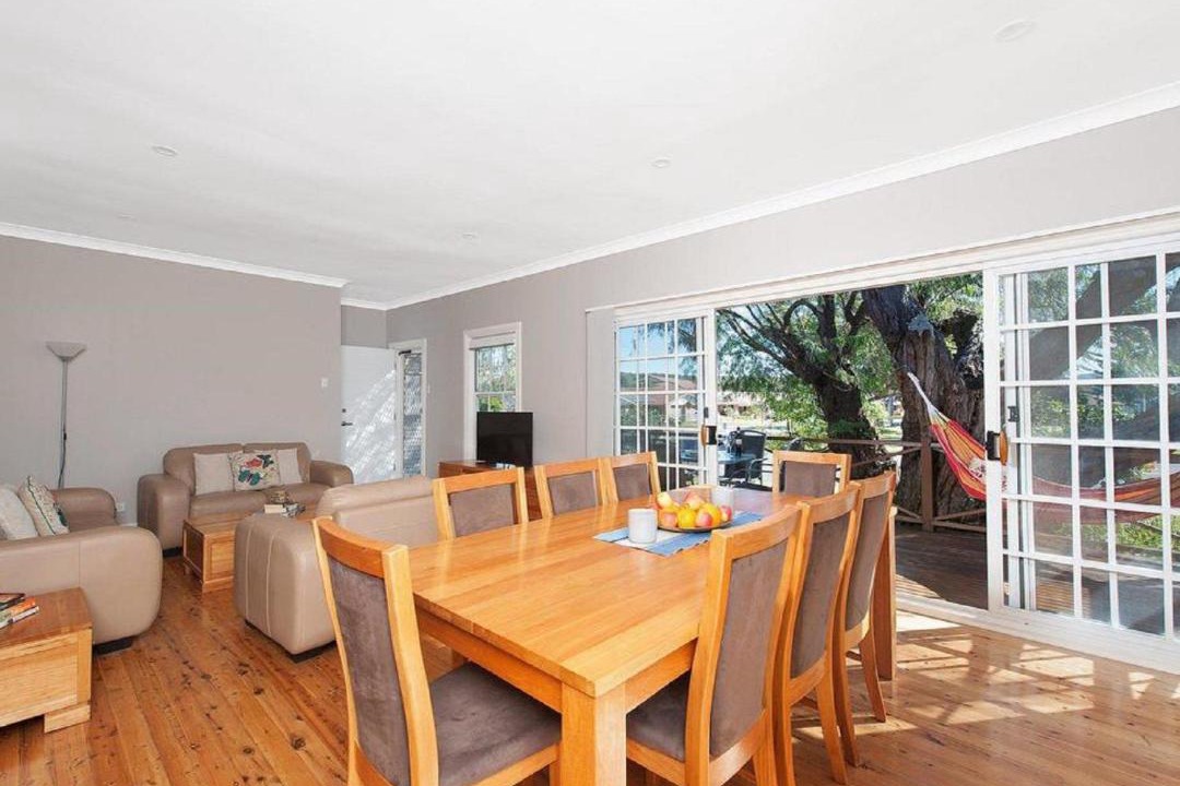 Photo of Livingroom in Fingal Bay