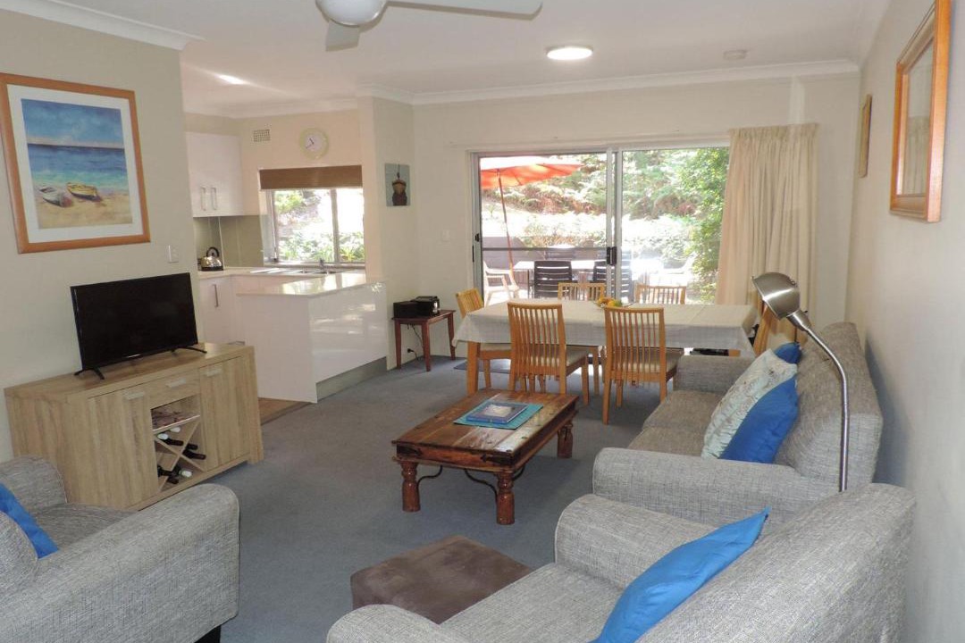 Photo of Livingroom in Shoal Bay