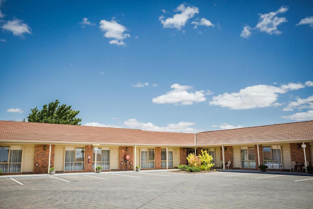 Photo of Buildings in Swan Hill