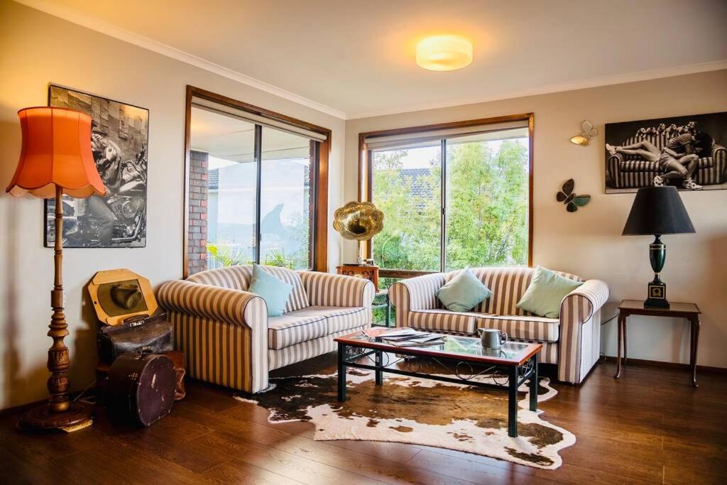 Photo of Livingroom in Sandy Bay