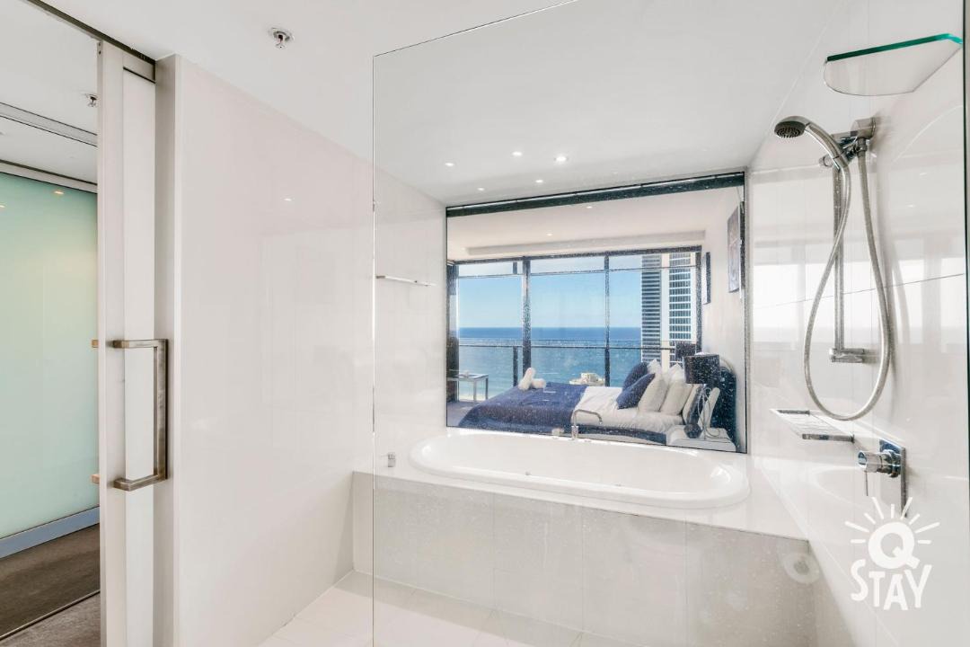 Photo of Others in Surfers Paradise