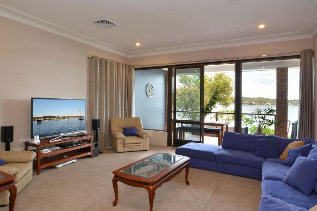 Photo of Livingroom in Fishing Point