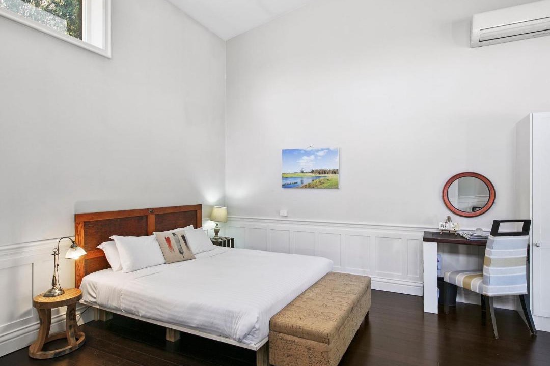 Photo of Bedroom in Belford