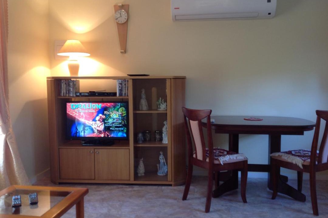 Photo of Livingroom in Cook