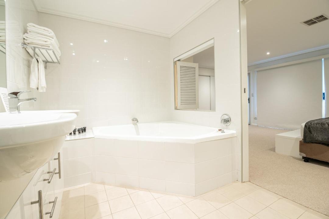 Photo of Bathroom in Korora