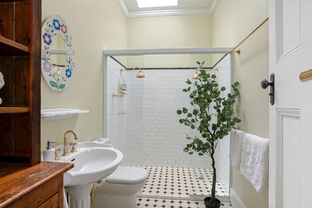 Photo of Bathroom in Stanwell Park