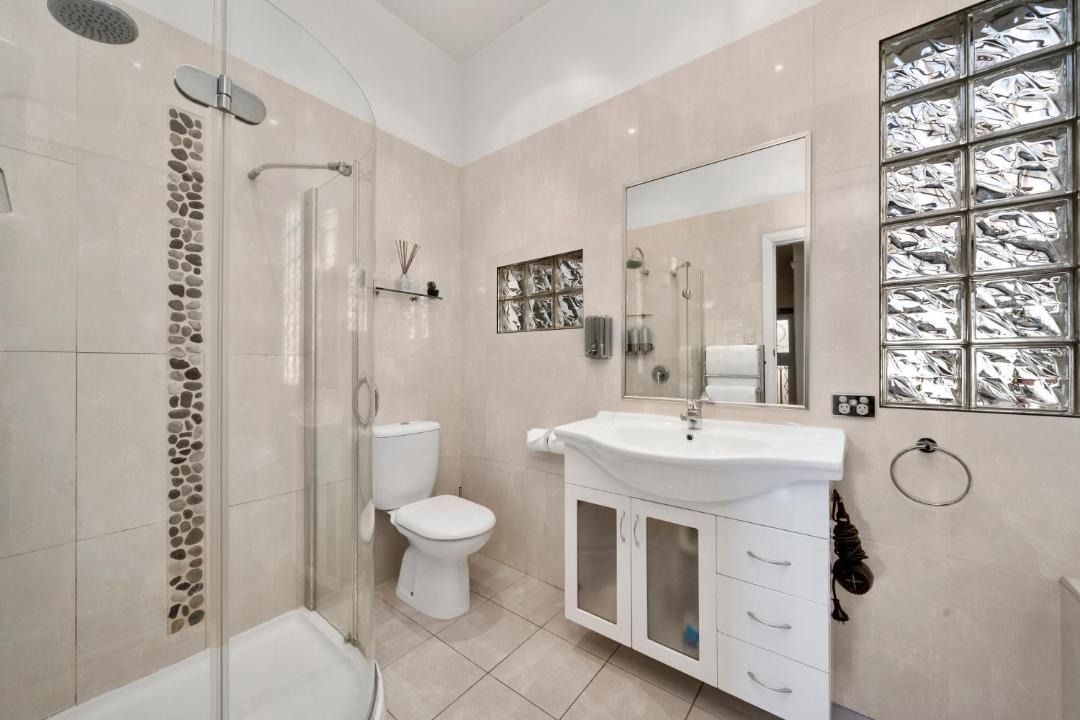 Photo of Bathroom in New Town