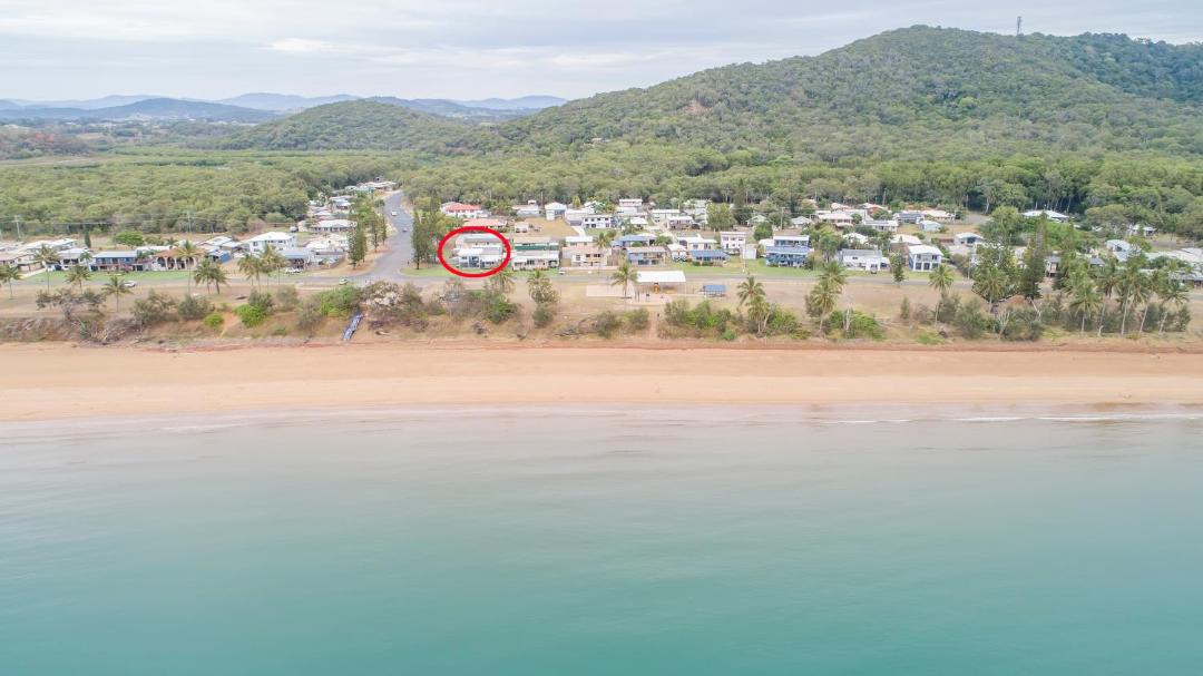 Photo of Others in Grasstree Beach
